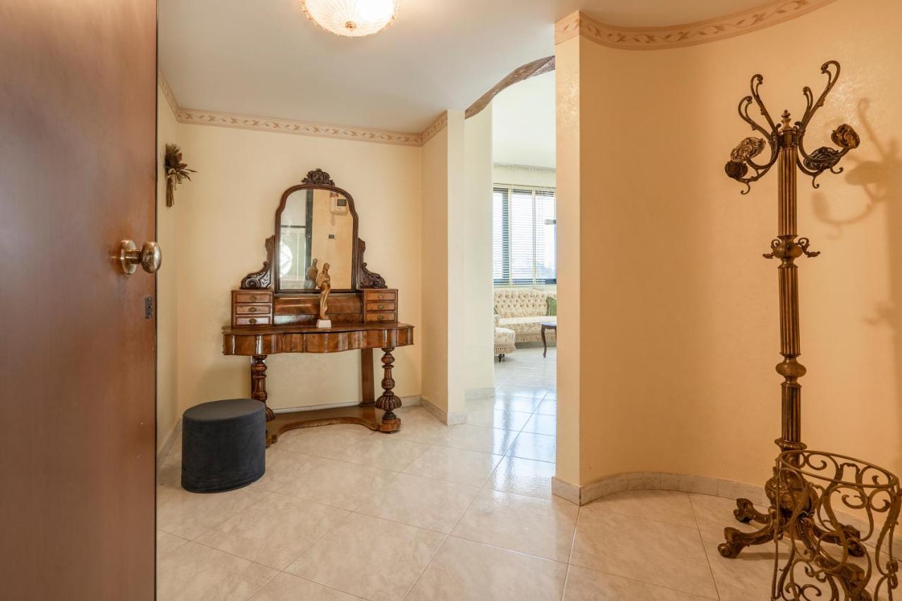 Grazia Attic Apartment With Terrace Trani Exteriér fotografie
